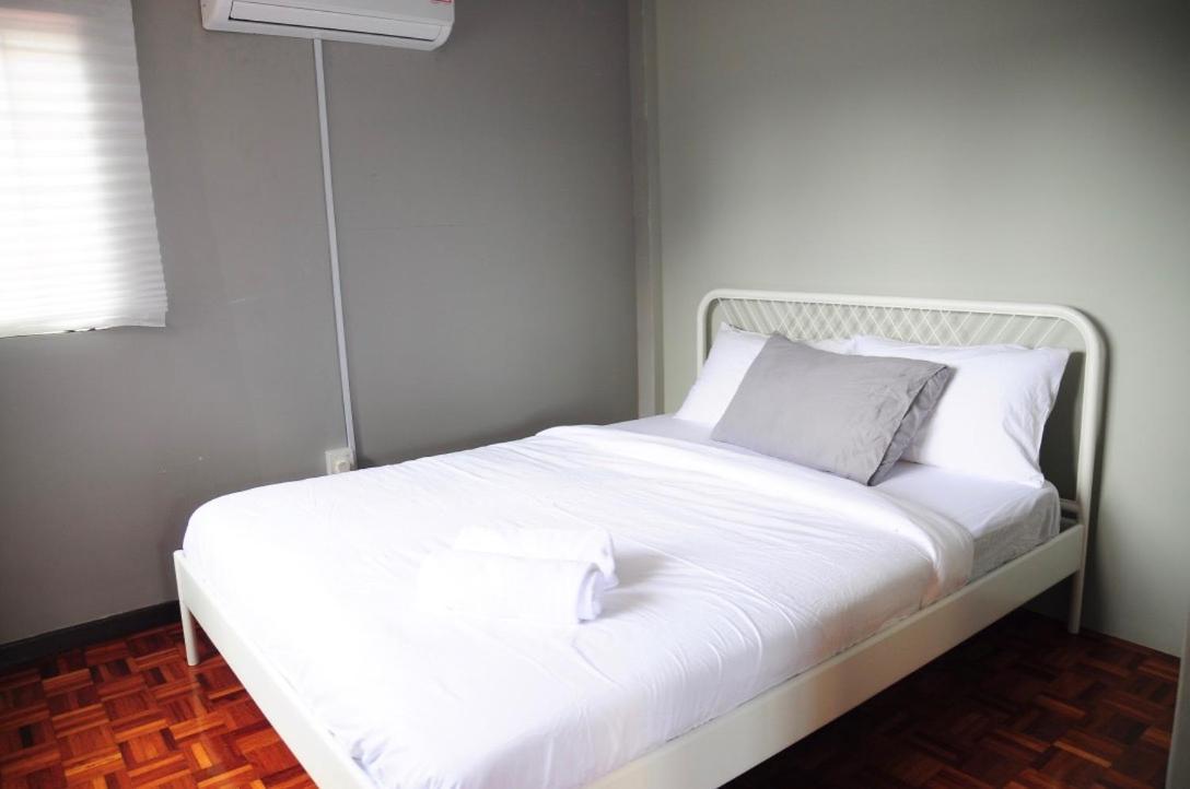 Grayhaus Spacious Bungalow & Garden Villa - Ss3 Petaling Jaya, Near Sunway - Stay Only No Events Kültér fotó