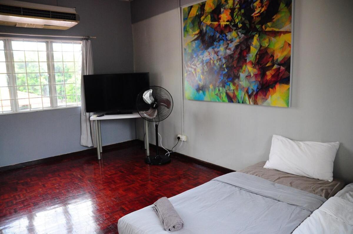 Grayhaus Spacious Bungalow & Garden Villa - Ss3 Petaling Jaya, Near Sunway - Stay Only No Events Kültér fotó